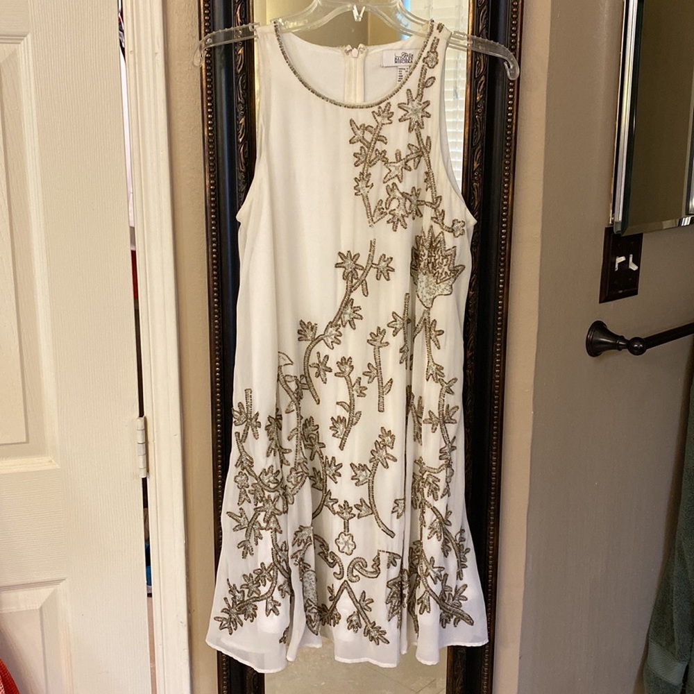 Badgley Mischka beaded white swing twirl dress Size 2